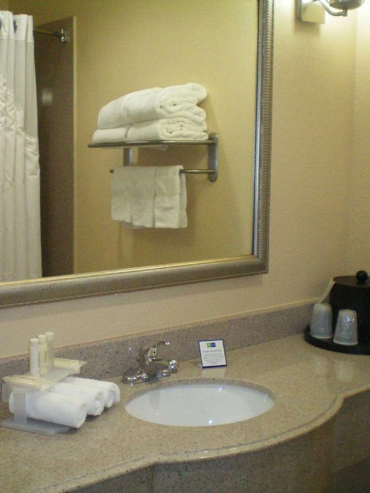 Holiday Inn Express Hotel Galveston West-Seawall By Ihg Eksteriør billede